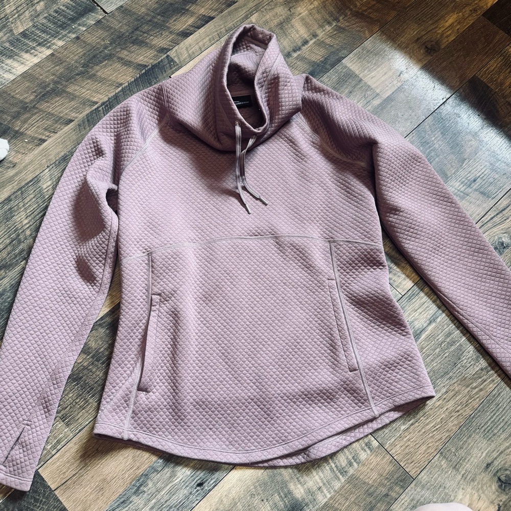 Marmot Quilted Dusty Mauve Pullover